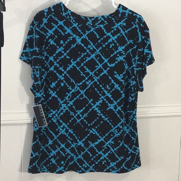 Mary Kay Ladies top - Picture 3 of 6